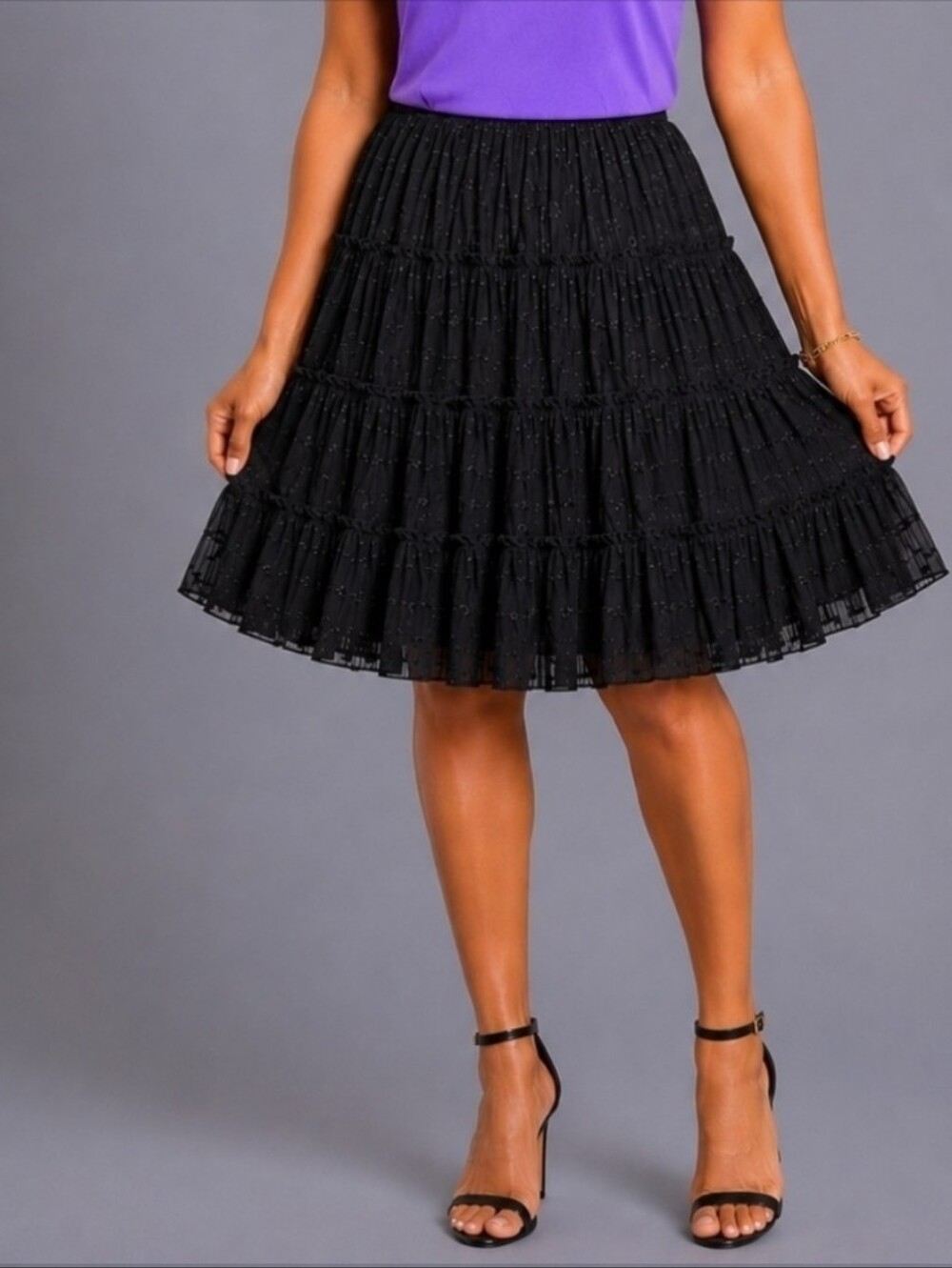 Allison Taylor | Elegant Black Crinkle Midi Skirt | PM | Vintage